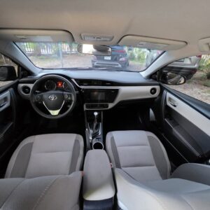 Toyota Corolla LE 2017 - Imagen 12