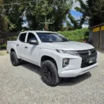 Mitsubishi l200 GLX 2022 4x4 - Imagen 7