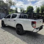 Mitsubishi l200 GLX 2022 4x4 - Imagen 3